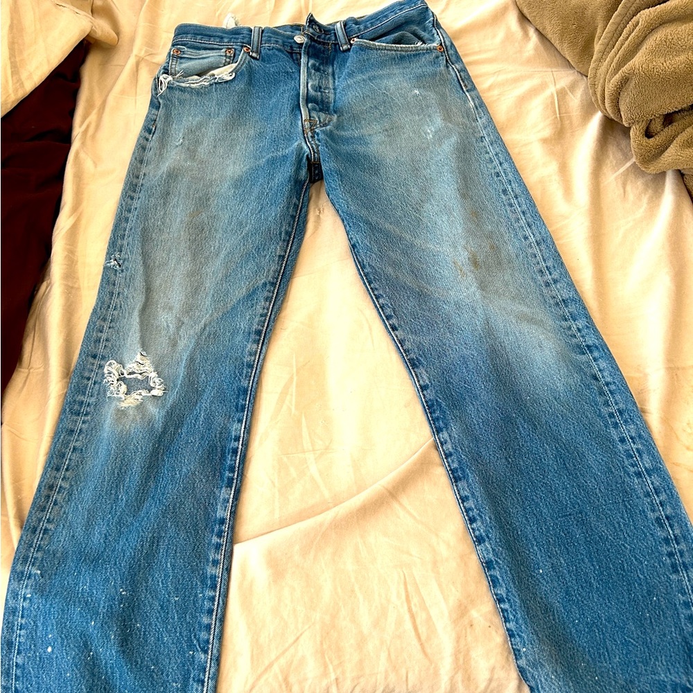 Men’s worn Levi’s 517 bootcut jeans. 32x32-